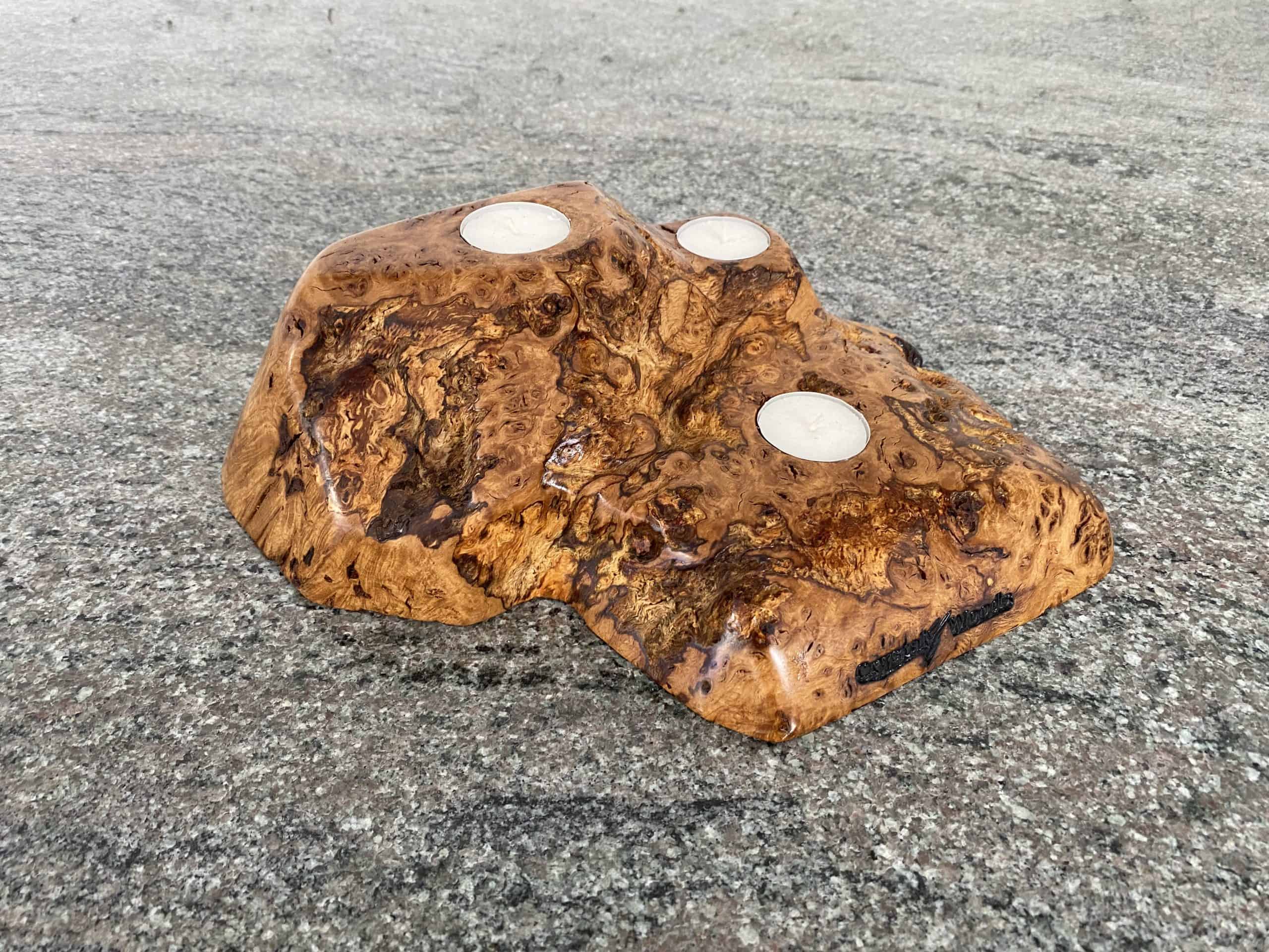Burr Oak 3 Tea Light and Candle Holder 1 burr oak 3 tea light and candle holder