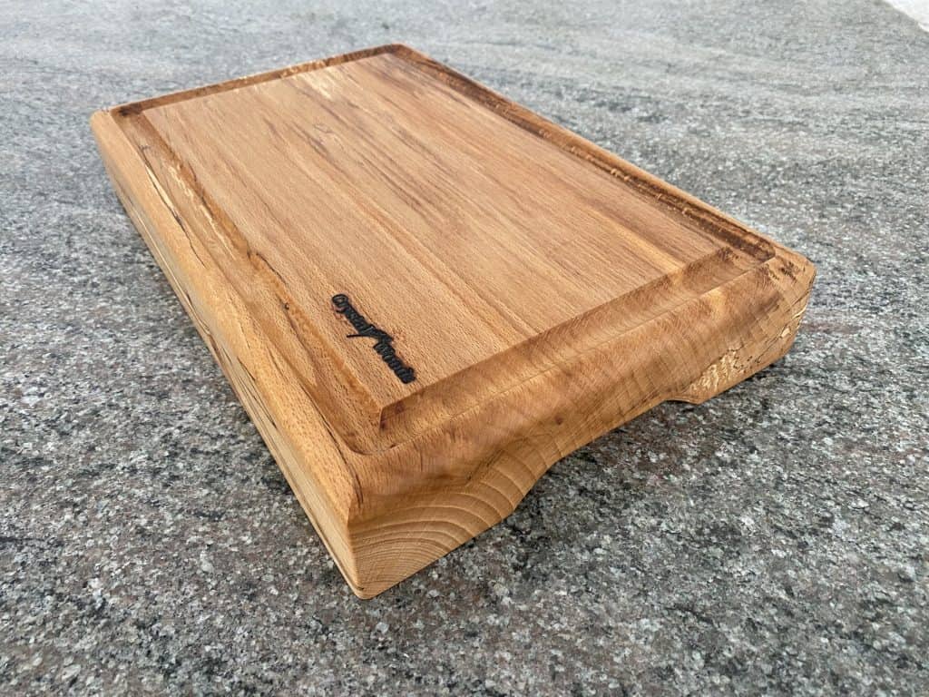 chunky grooved beech chopping board